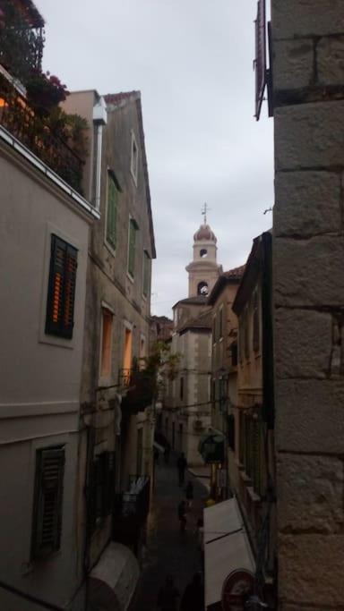 Charming Apartment In Old Town Split Exterior foto